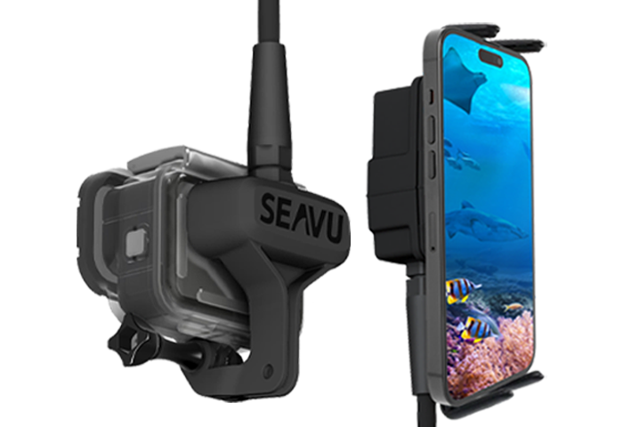 Seavu Seeker streaming live underwater footage from action camera to phone